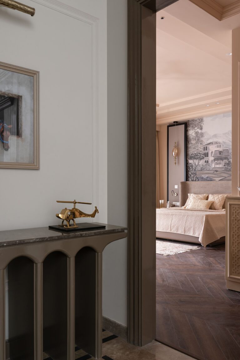 TGP01710 — interior design by Pochē Aesthetics, Delhi NCR