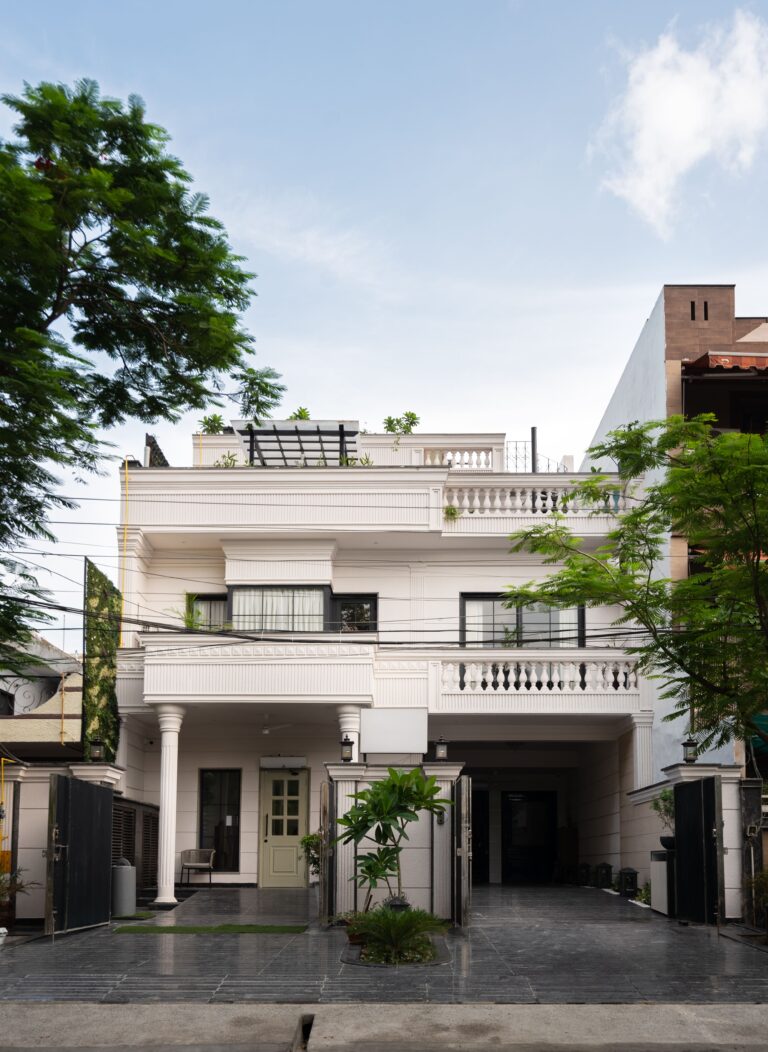 TGP01733 HDR 1 — interior design by Pochē Aesthetics, Delhi NCR
