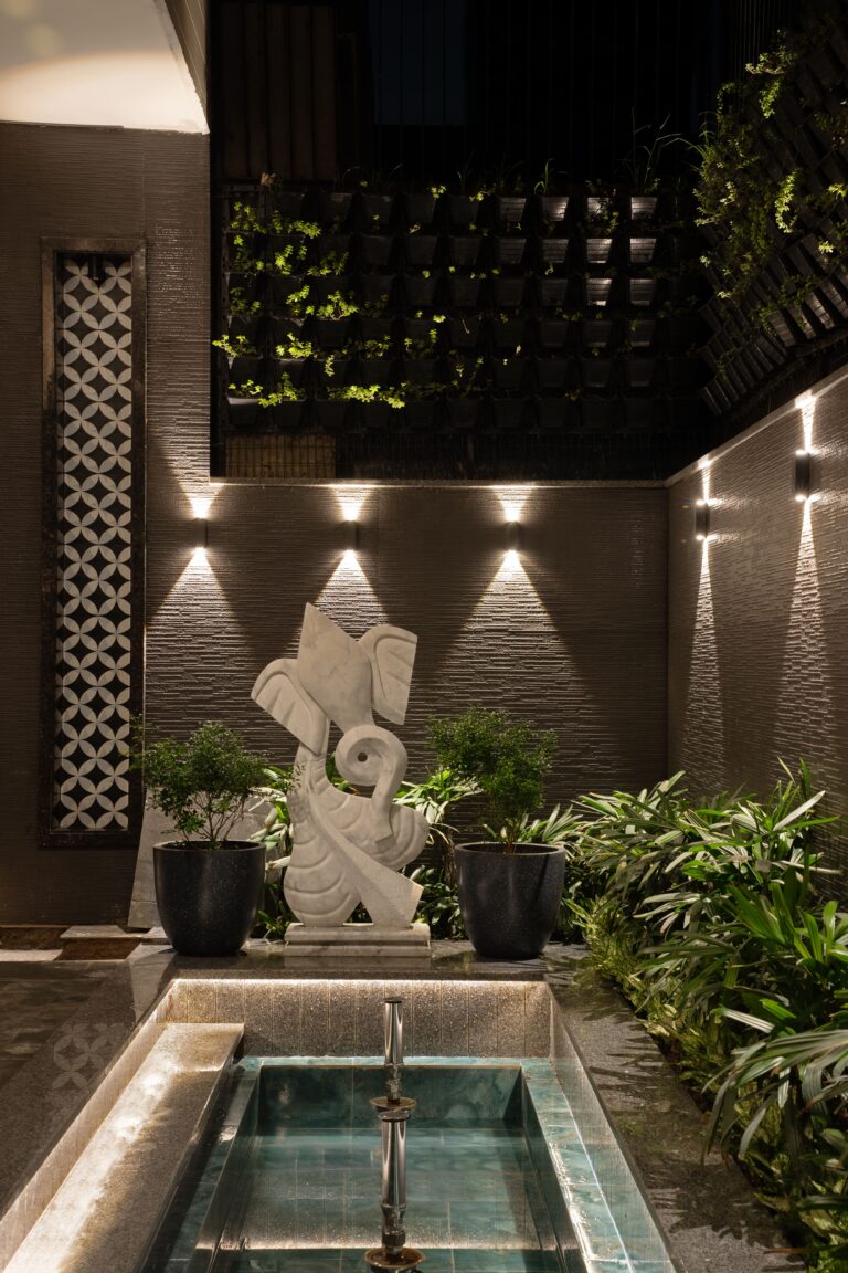 TGP01828 HDR — interior design by Pochē Aesthetics, Delhi NCR